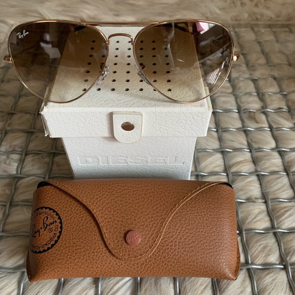 Ray-Ban